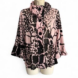 Damee Inc Women’s Pink Black Animal Print Sheer Swing Button Up Top Size Sm